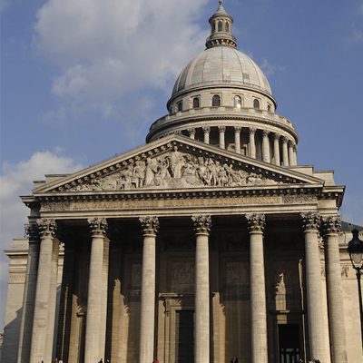 Monument panthéon prise de vue de face en